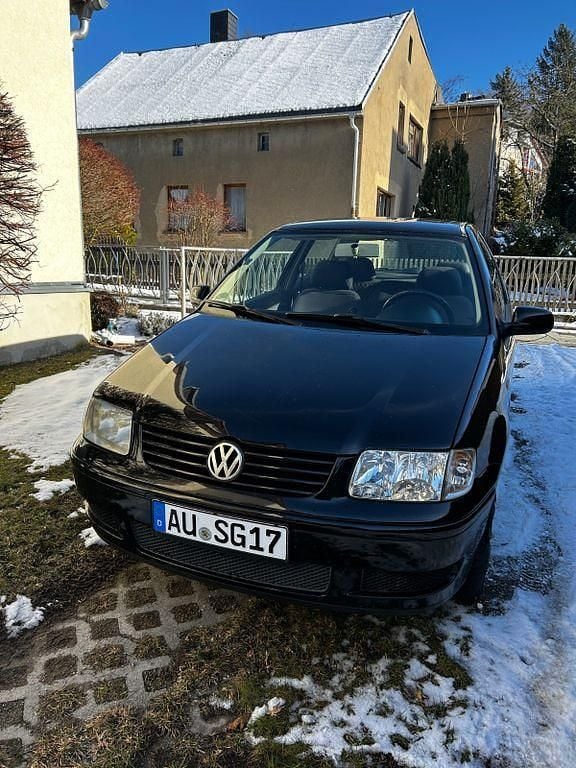 Gebraucht VW Polo 50 PS (36 kW) 2001 Schwarz Limousine