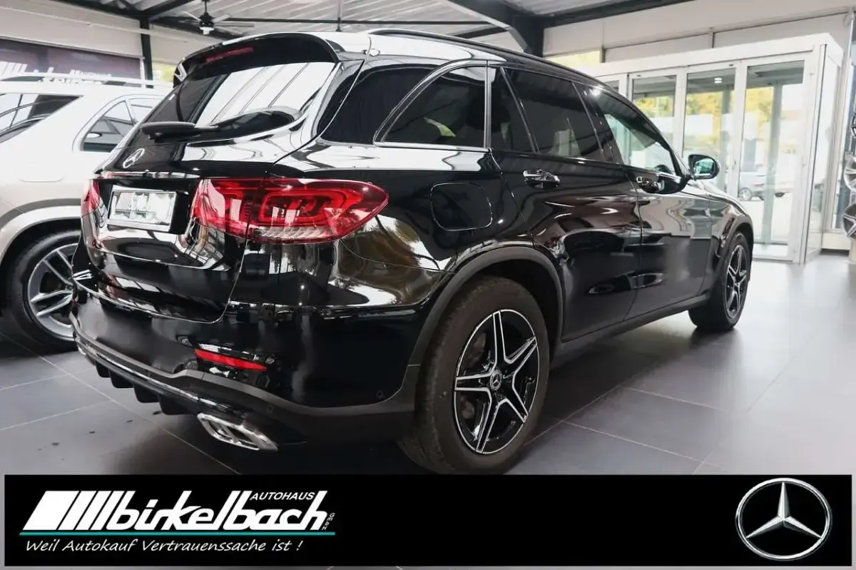 Gebraucht Mercedes GLC200 AMG 197 PS (144 kW) 2019 Schwarz SUV