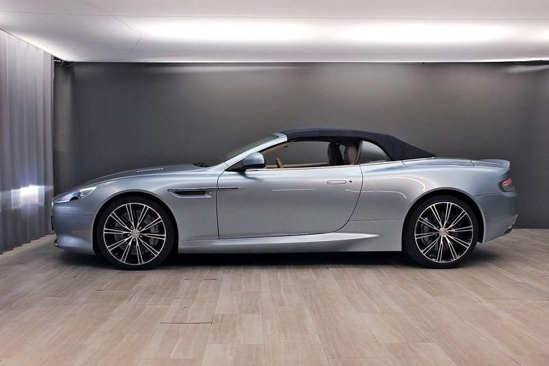 Gebraucht Aston Martin DB9 517 PS (380 kW) 2014 Blau Cabrio