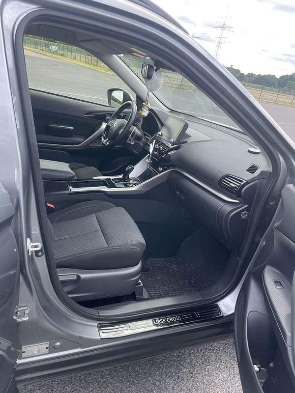 Gebraucht Mitsubishi Eclipse Cross Basis 98 PS (72 kW) 2022 Grau SUV