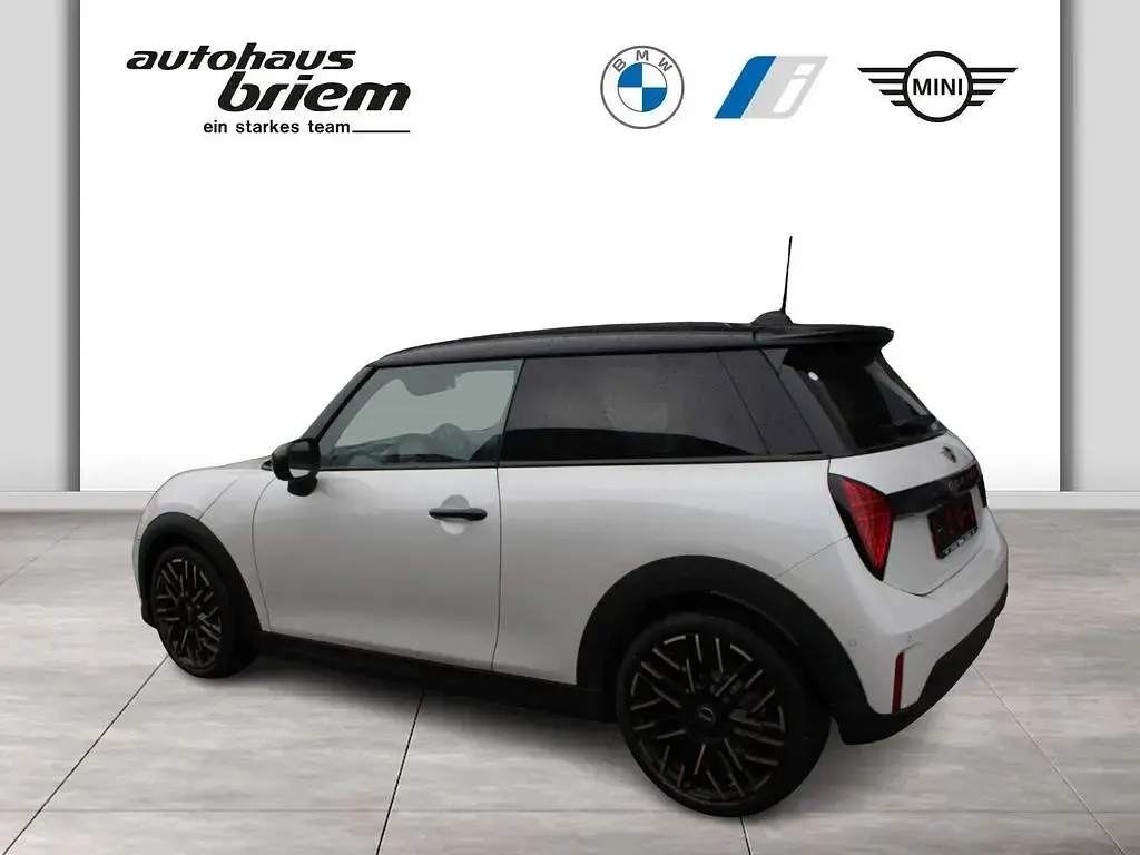 Neu Mini Cooper S Favoured 204 PS (150 kW) 2026 Weiß Kleinwagen