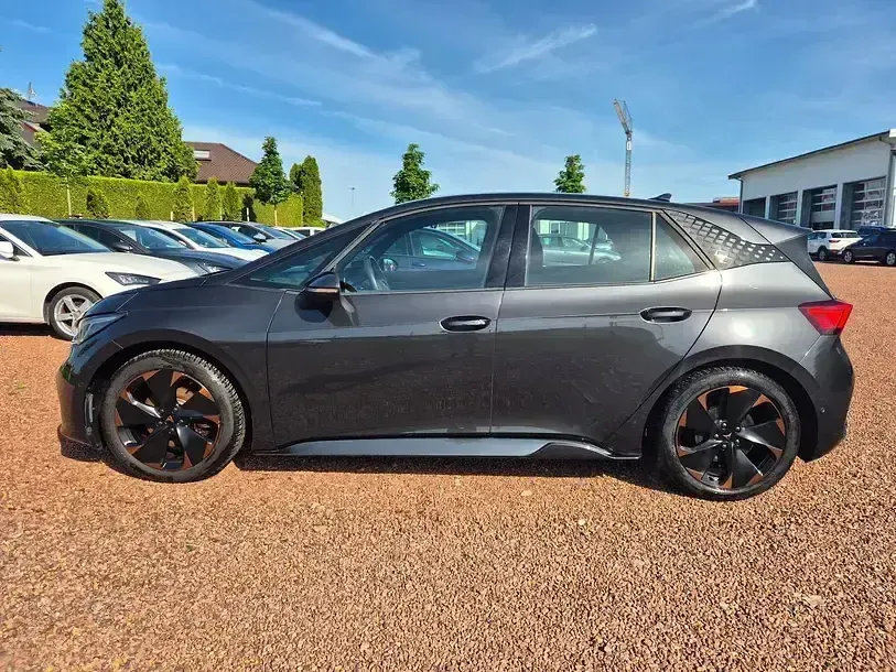 Gebraucht Cupra Born 150 kW (204 PS) 2022 Quasargrau Kleinwagen