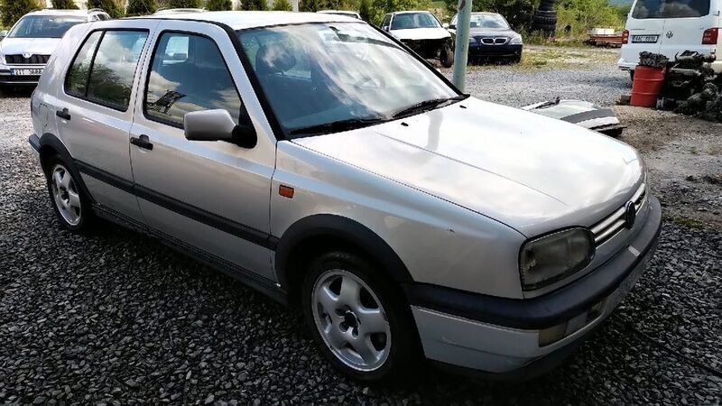 Silber Gebraucht 1995 VW Golf III GTI Limousine | 3.490 € - Bild 1/4