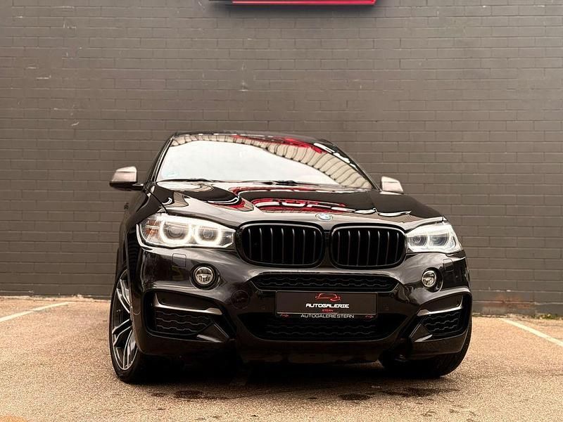 Schwarz Gebraucht 2015 BMW X6 M50 Performance SUV | 32.500 € (Fairer Preis) - Bild 1/4