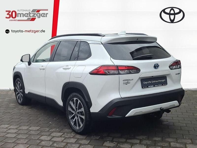 Gebraucht Toyota Corolla Cross Lounge 197 PS (144 kW) 2023 Weiss SUV