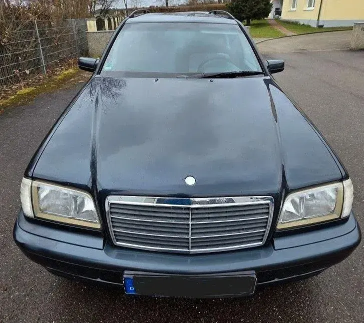 Gebraucht Mercedes C180 122 PS (89 kW) 1998 Blau Kombi
