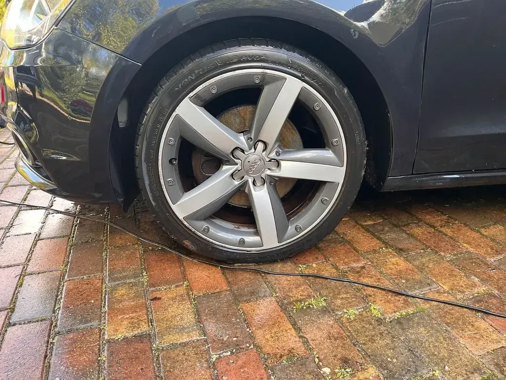 Brugt Audi A1 Ambition 105 HK (77 kW) 2010 Sort Hatchback