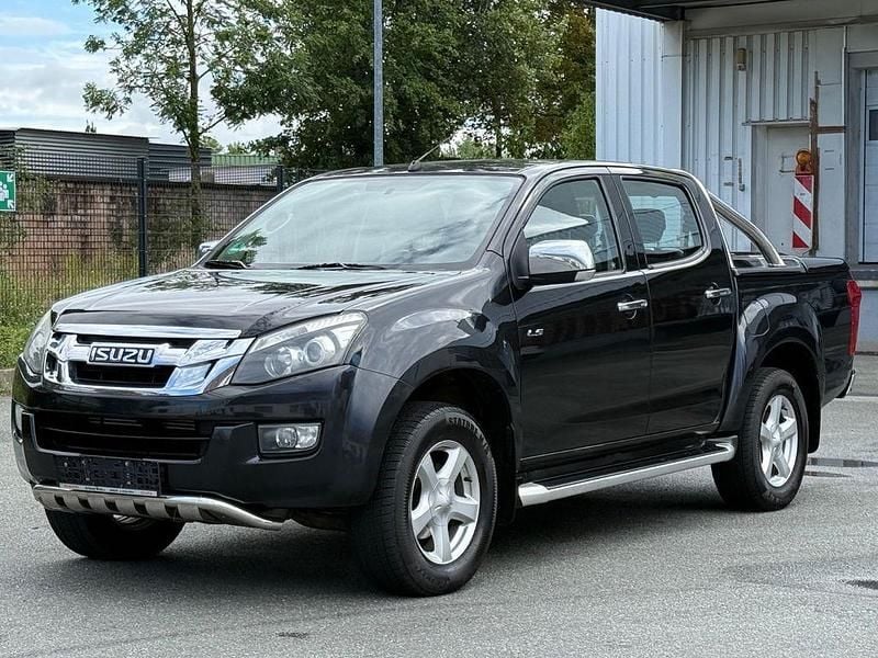 Schwarz Gebraucht 2013 Isuzu D-Max Abholung | 11.990 € (Fairer Preis) - Bild 1/4
