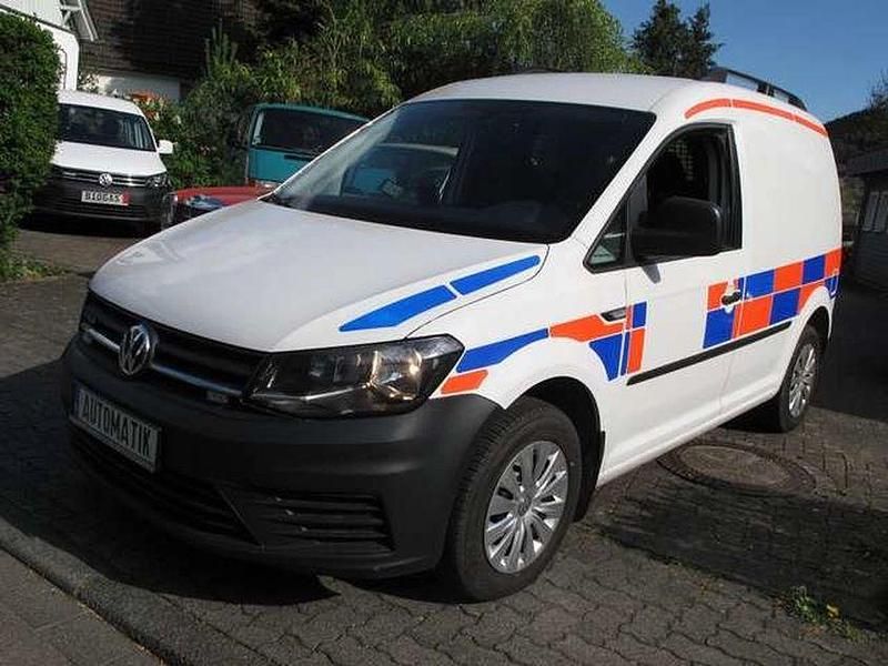 Second-hand VW Caddy 110 CP (80 kW) 2018 Alb Monovolum