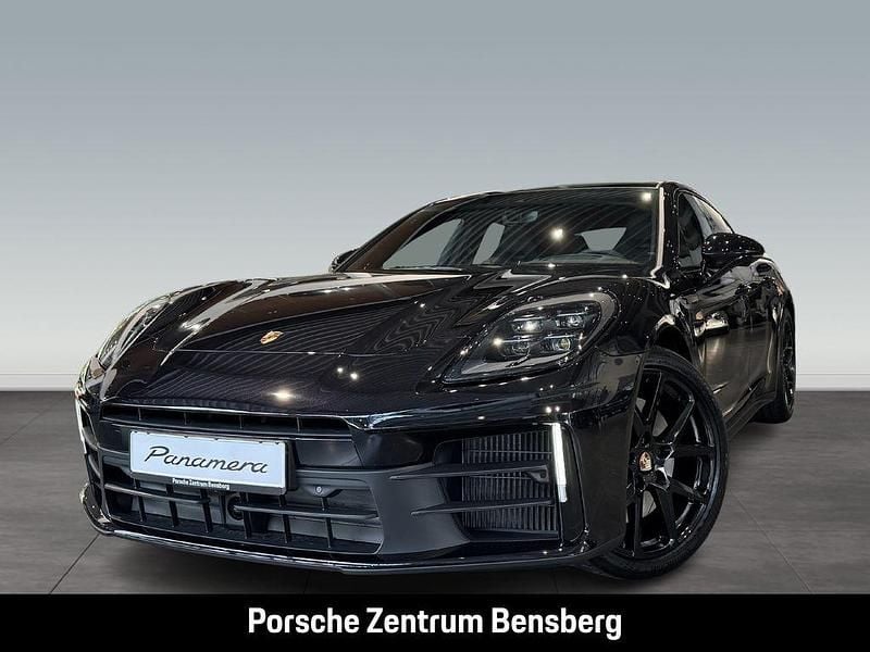 Schwarz Gebraucht 2025 Porsche Panamera 4 Limousine | 129.900 € (Fairer Preis) - Bild 1/4