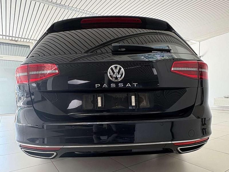 Gebraucht VW Passat Highline 239 PS (175 kW) 2014 Schwarz Kombi