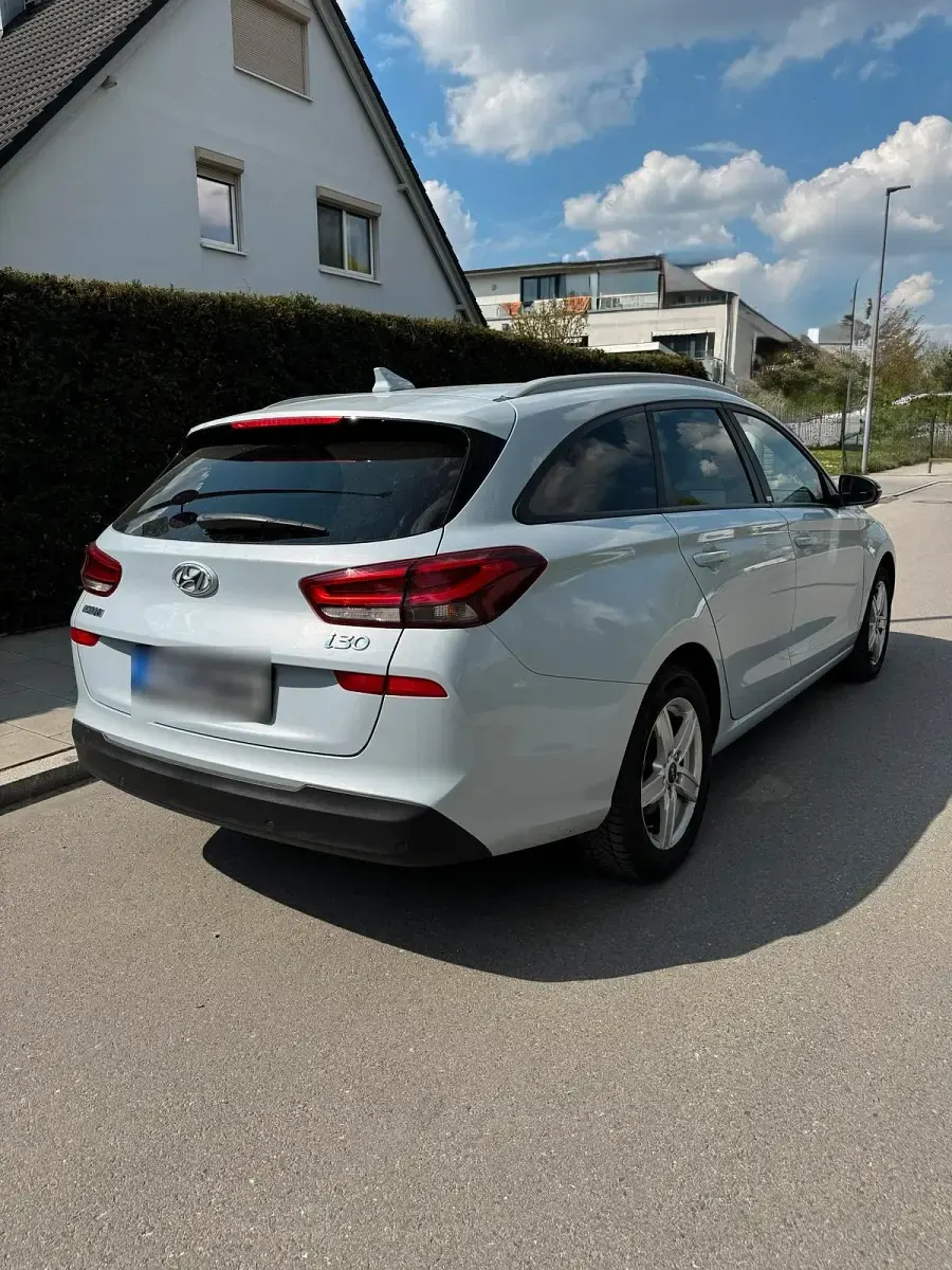 Gebraucht Hyundai i30 140 PS (102 kW) 2018 Kombi