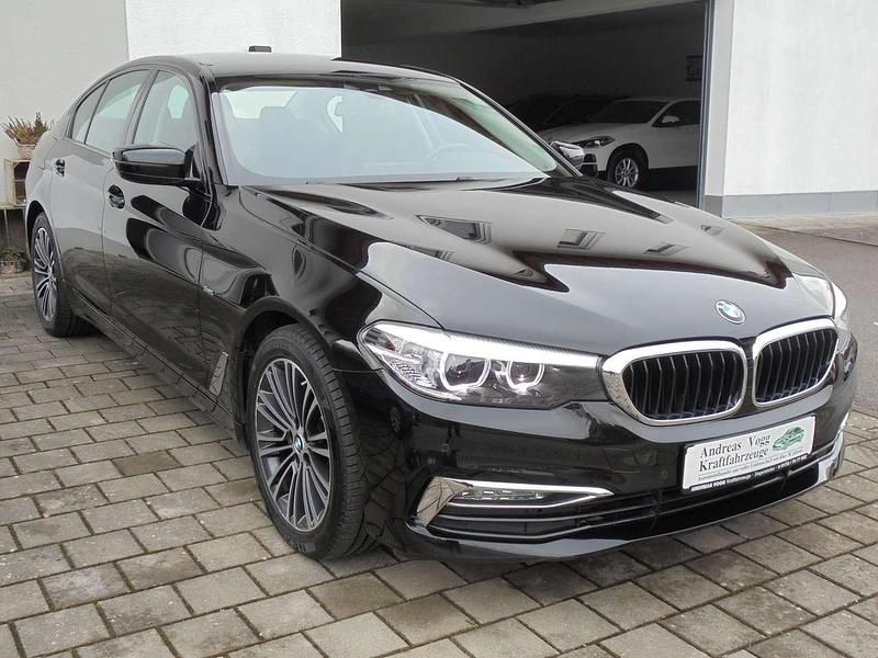 Gebraucht BMW 520 Sport Line 190 PS (139 kW) 2018 Schwarz ii Limousine