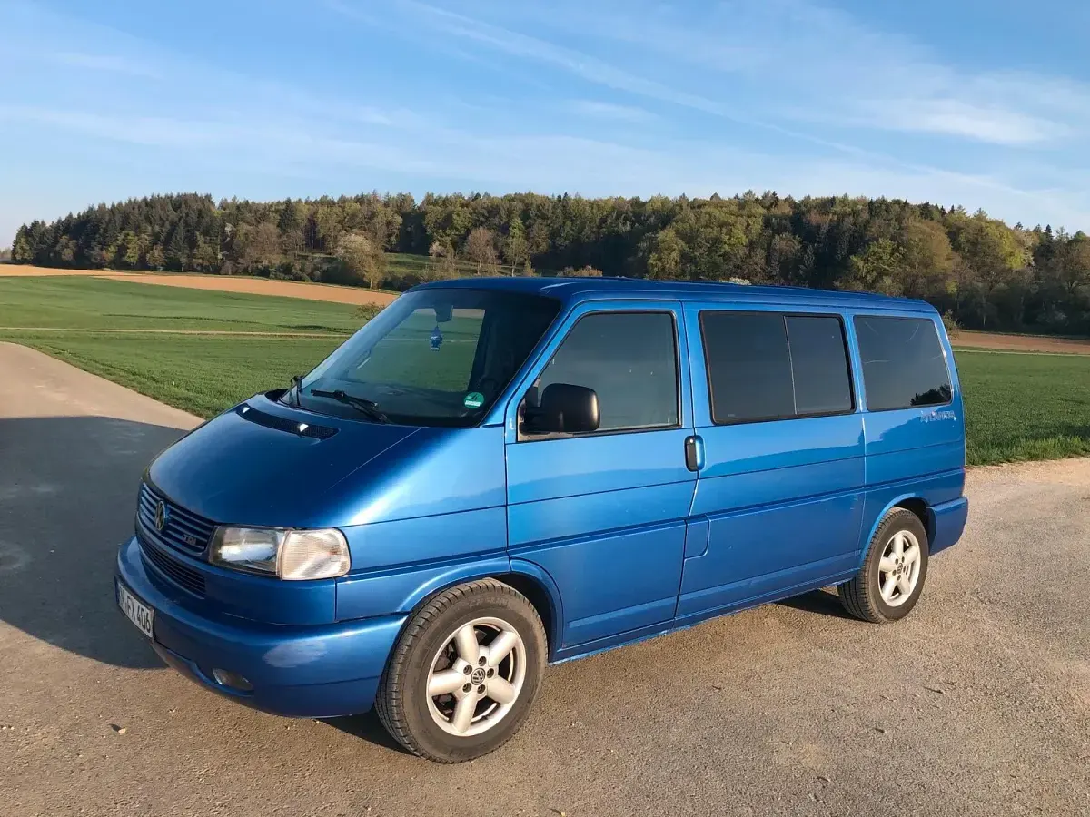 Gebraucht VW T4 151 PS (111 kW) 1999 Blau Van