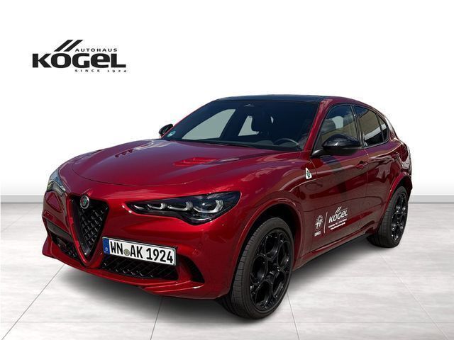 Rot (rosso etna) Gebraucht 2024 Alfa Romeo Stelvio Quadrifoglio SUV | 74.990 € - Bild 1/4