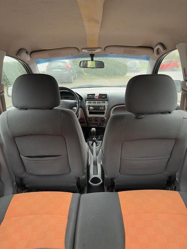 Gebraucht Kia Picanto 65 PS (47 kW) 2006 Schwarz Kleinwagen