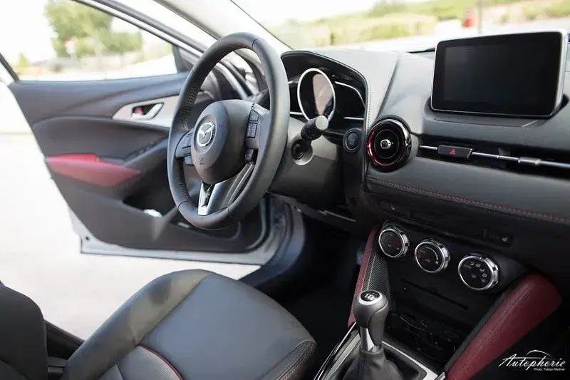 Gebraucht Mazda CX-3 Sports-Line 150 PS (110 kW) 2018 Weiß SUV