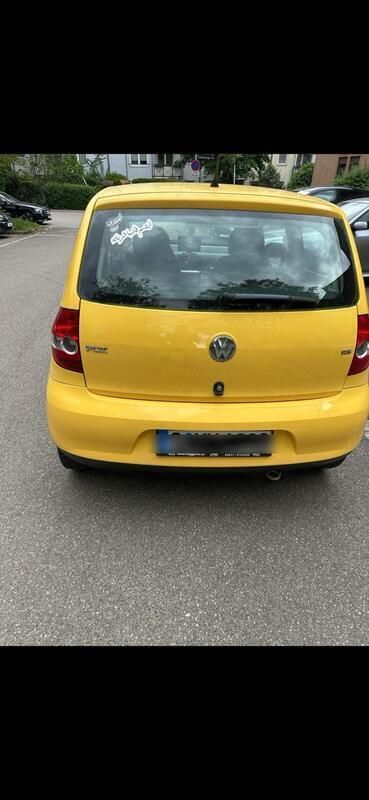 Gelb Gebraucht 2007 VW Fox Kleinwagen | 1.200 € (Guter Preis) - Bild 1/3