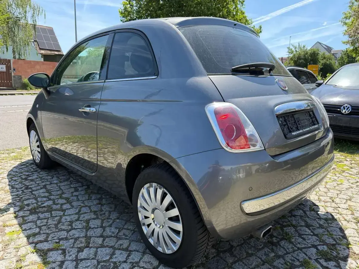 Gebraucht Fiat 500 Lounge 69 PS (50 kW) 2012 Colore esterno (pompei grau) Kleinwagen
