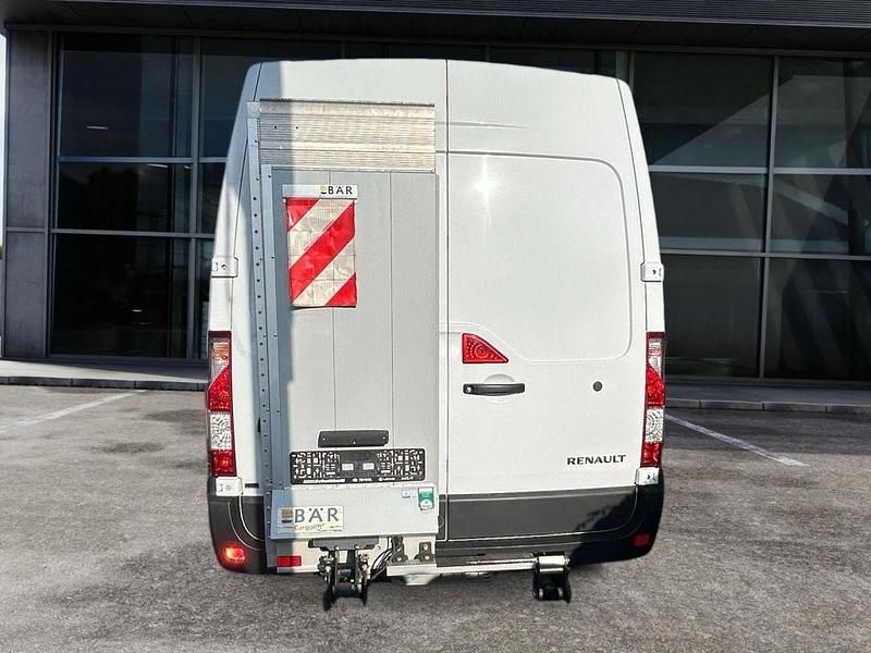 Gebraucht Renault Master 131 PS (96 kW) 2018 Weiß Van