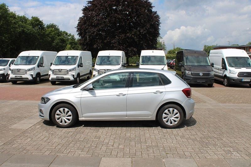Gebraucht VW Polo Comfortline 80 PS (58 kW) 2020 Silber Limousine