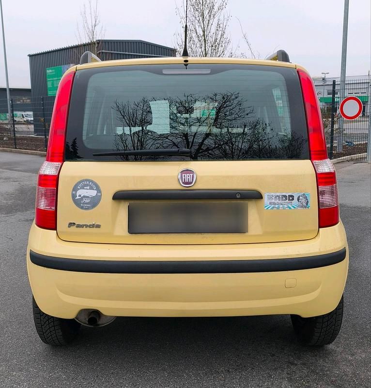 Gebraucht Fiat Panda 69 PS (50 kW) 2011 Gelb Kleinwagen