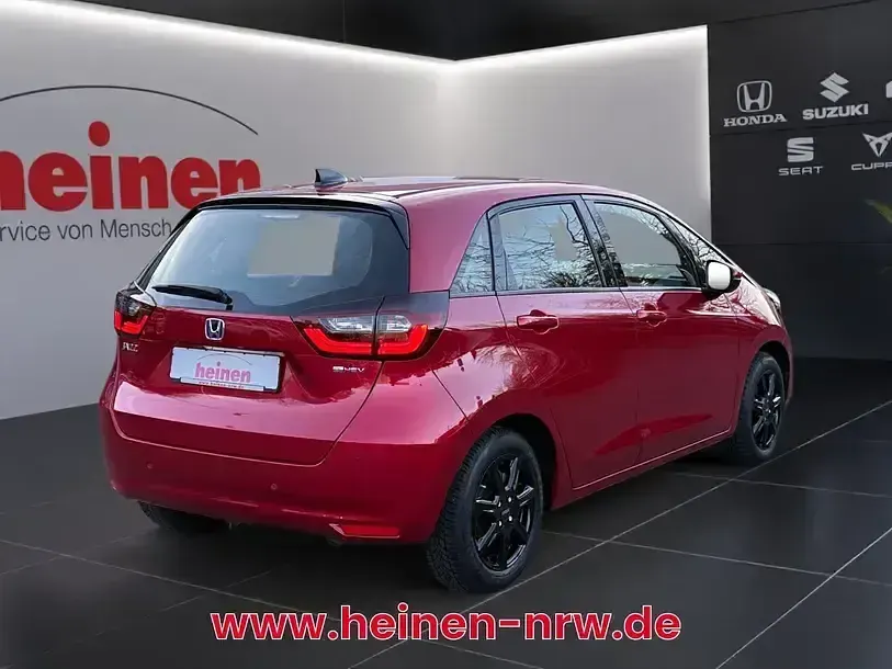 Gebraucht Honda Jazz Elegance 122 PS (89 kW) 2022 Rot Kleinwagen
