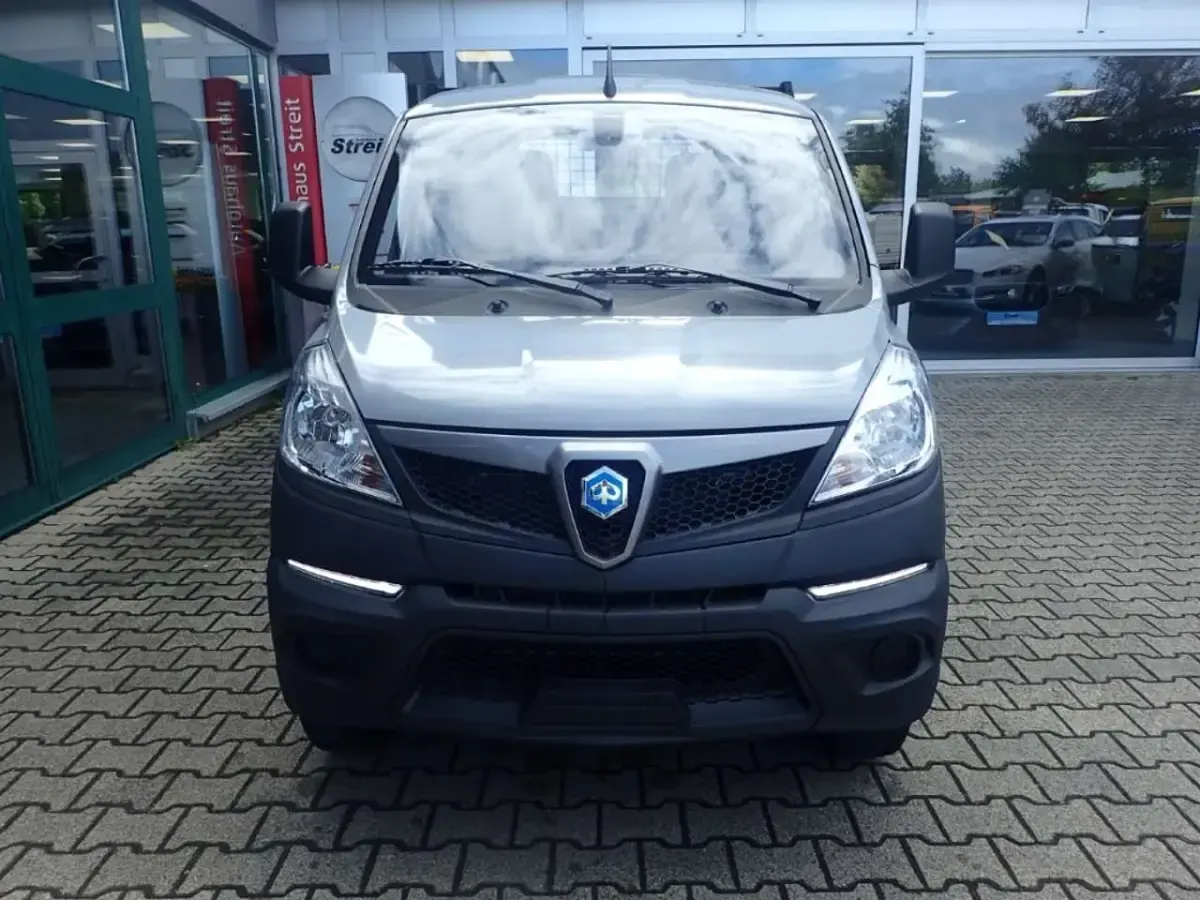 Neu Piaggio Porter 106 PS (77 kW) 2025 Grau
