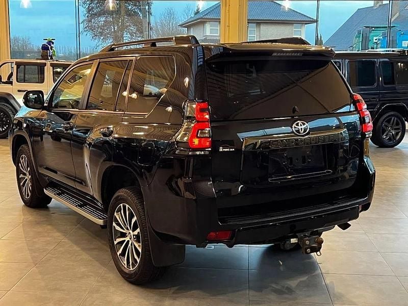 Gebraucht Toyota Land Cruiser Edition 204 PS (150 kW) 2021 Schwarz SUV