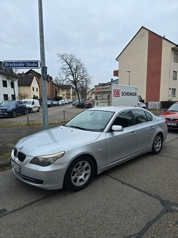 Silber Gebraucht 2007 BMW 525 Performance Limousine | 4.000 € (Superpreis) - Bild 1/4