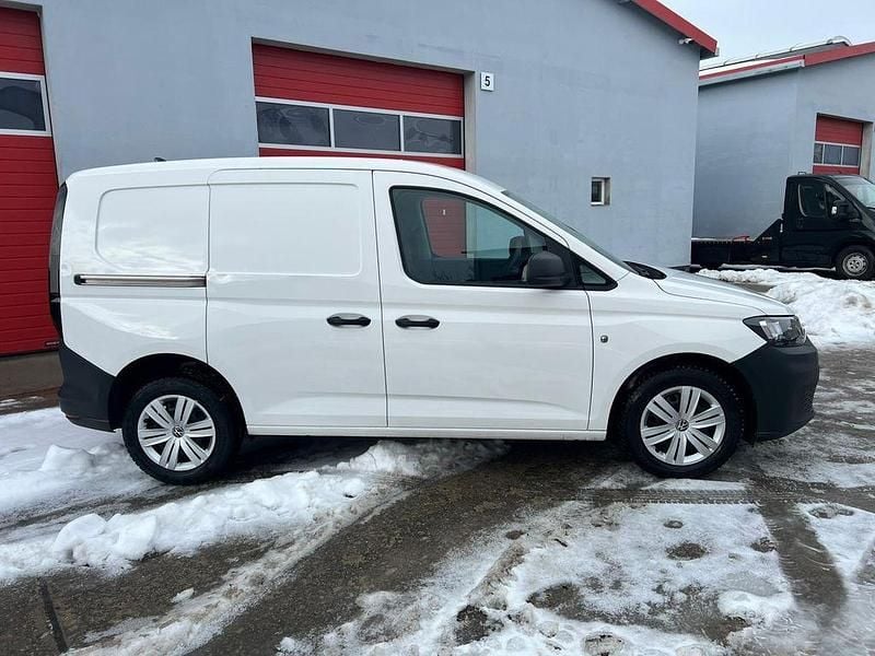 Gebraucht VW Caddy 102 PS (75 kW) 2022 Weiß Van / Kleinbus