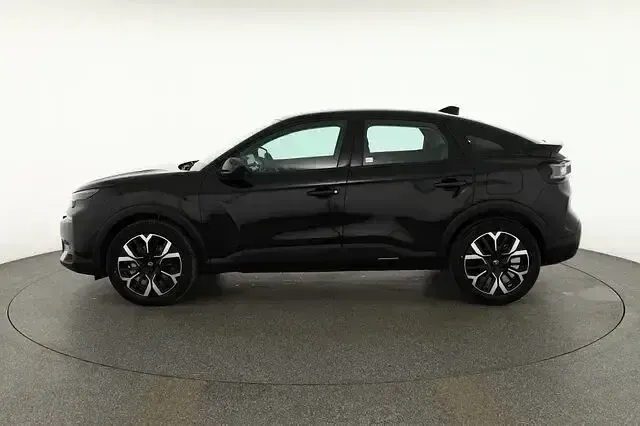 Neu Citroën C4 145 PS (106 kW) 2025 Grau SUV