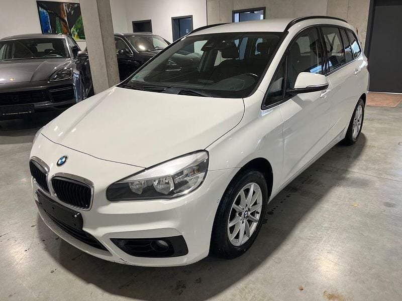 Gebraucht BMW 218 Advantage 136 PS (100 kW) 2015 Weiß Kombi