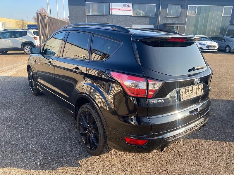 Gebraucht Ford Kuga ST-Line 242 PS (177 kW) 2018 Schwarz SUV