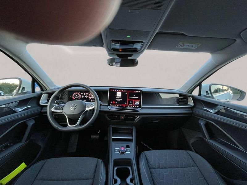 Neu VW Tayron Edition 150 PS (110 kW) 2026 Pure white SUV