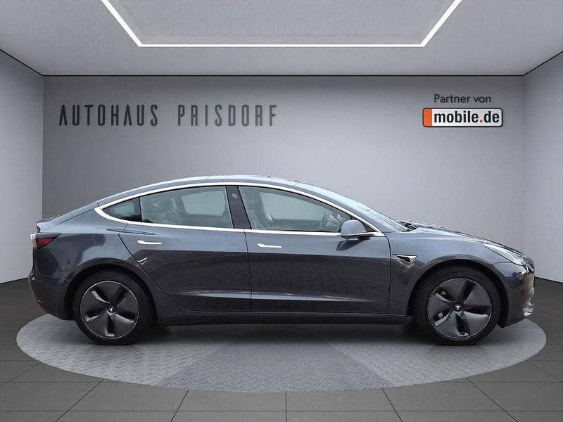 Gebraucht Tesla Model 3 Standard Range Plus 239 kW (325 PS) 2020 Grau Limousine