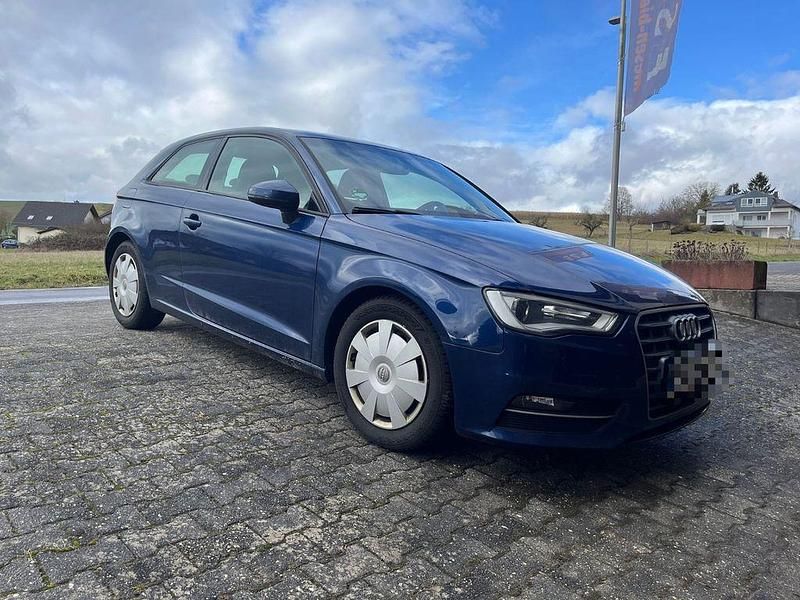 Gebraucht Audi A3 Ambition 150 PS (110 kW) 2016 Blau Limousine
