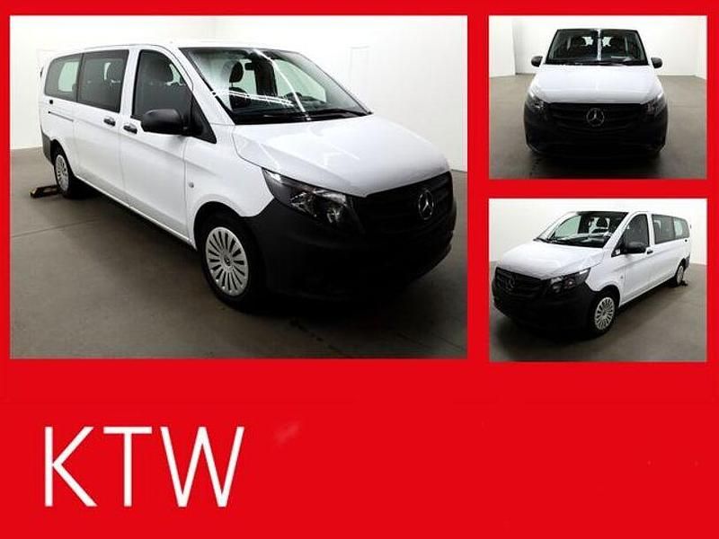 Arktikweiss Gebraucht 2022 Mercedes Vito Van / Kleinbus | 32.855 € (Fairer Preis) - Bild 1/4