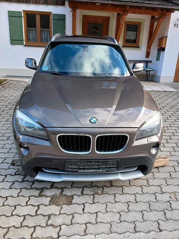 Gebraucht BMW X1 143 PS (105 kW) 2011 Braun SUV