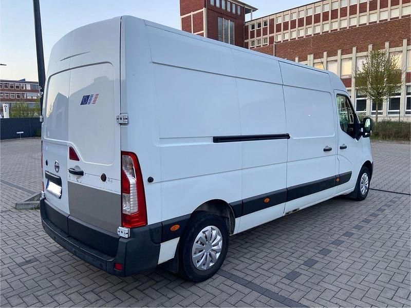 Gebraucht Nissan NV400 169 PS (124 kW) 2015 Weiß Van