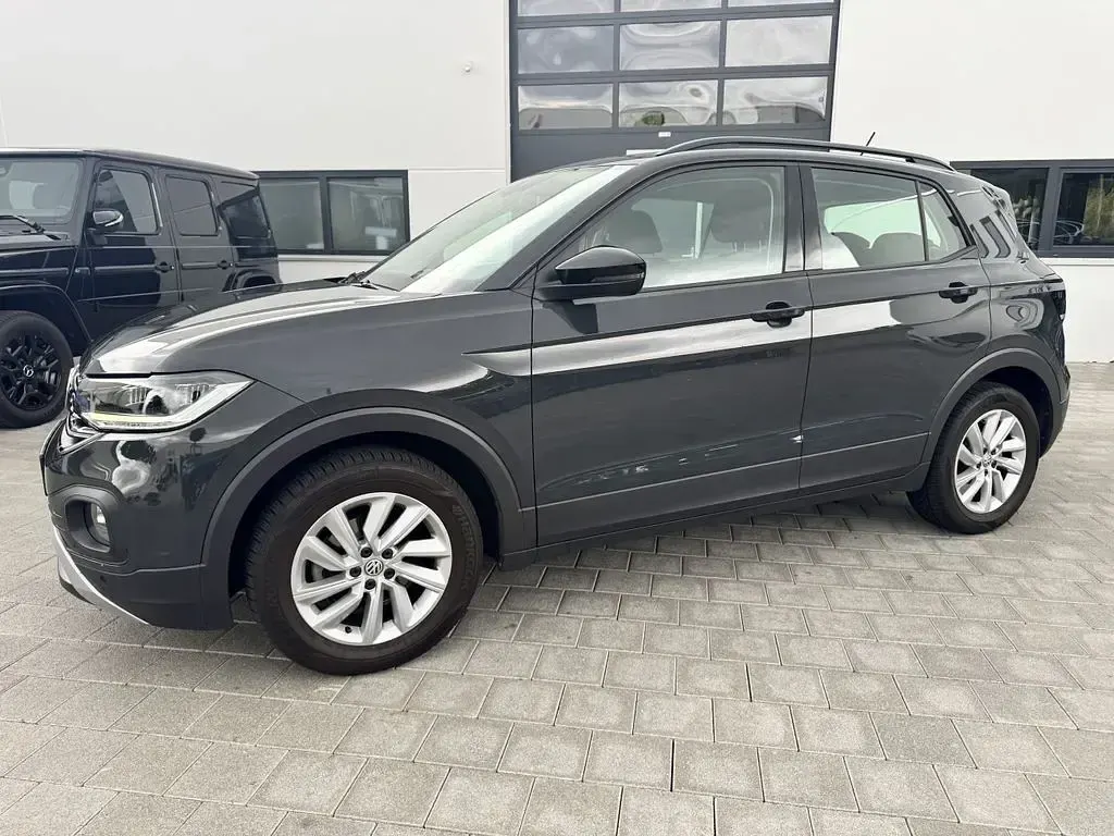 Gebraucht VW T-Cross Life 116 PS (85 kW) 2020 Grau SUV