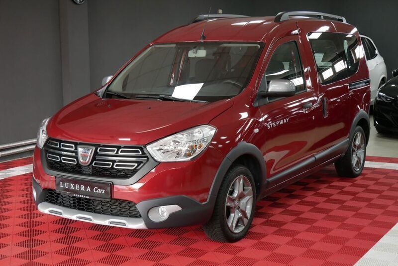 Rot Gebraucht 2020 Dacia Dokker Stepway Van | 13.990 € (Guter Preis) - Bild 1/4