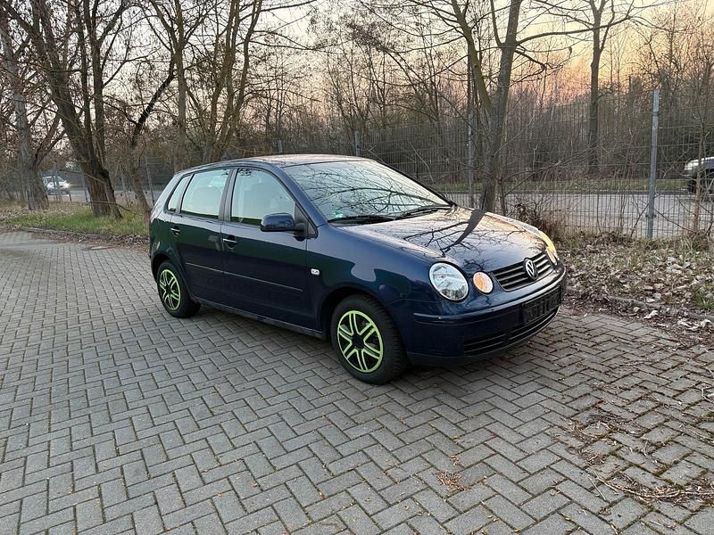 Gebraucht VW Polo 56 PS (41 kW) 2005 Blau Kleinwagen