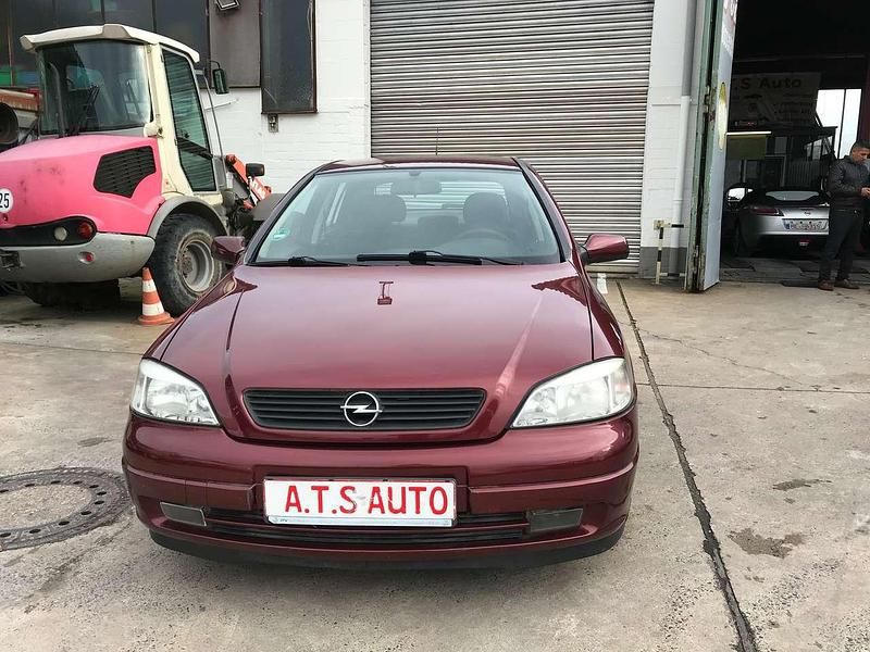 Gebraucht Opel Astra Elegance 101 PS (74 kW) 1999 Dunkelrot Limousine