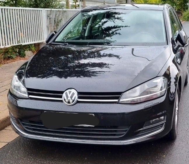 Schwarz Gebraucht 2015 VW Golf Limousine | 11.400 € (Fairer Preis) - Bild 1/4