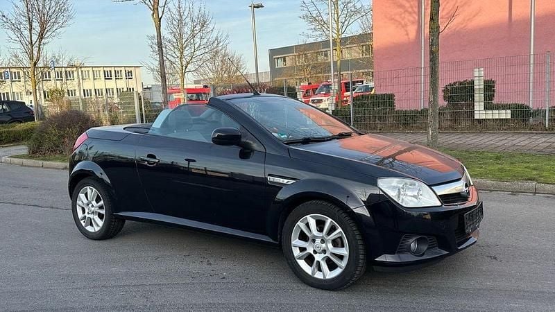 Gebraucht Opel Tigra Edition 90 PS (66 kW) 2007 Schwarz Cabrio