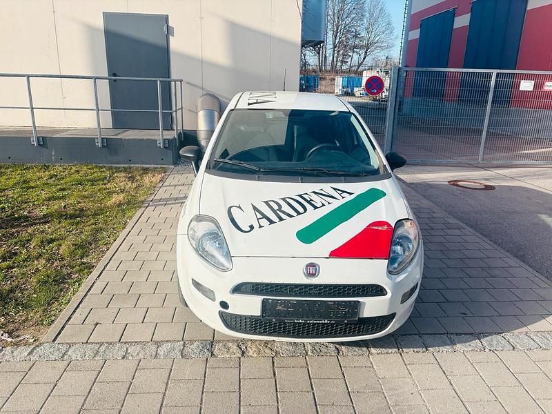 Gebraucht Fiat Grande Punto 70 PS (51 kW) 2014 Weiß Kleinwagen