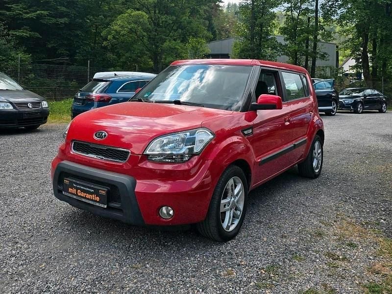 Gebraucht Kia Soul 131 PS (96 kW) 2010 Rot SUV