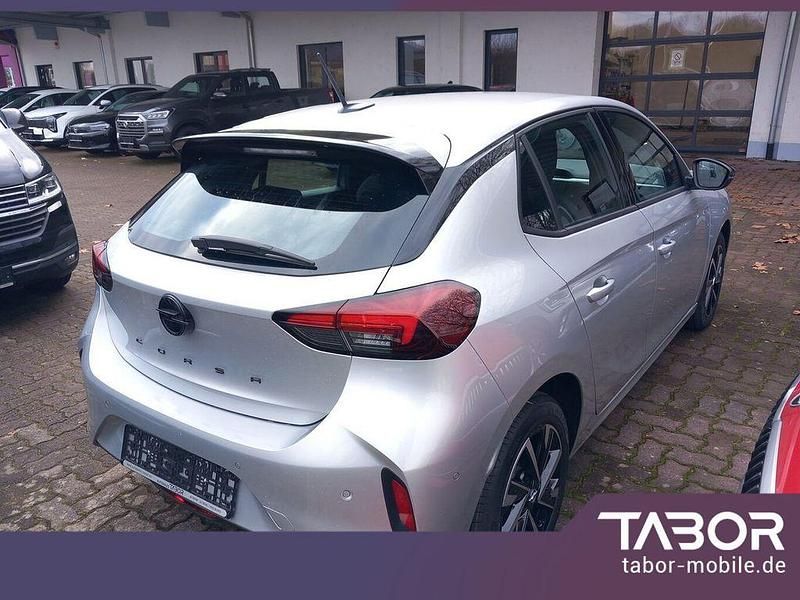 Gebraucht Opel Corsa 101 PS (74 kW) 2025 Silber metallic Kleinwagen