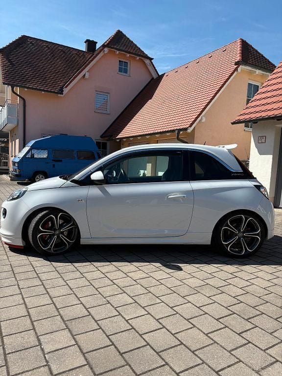 Gebraucht Opel Adam S 150 PS (110 kW) 2017 Weiß Kleinwagen